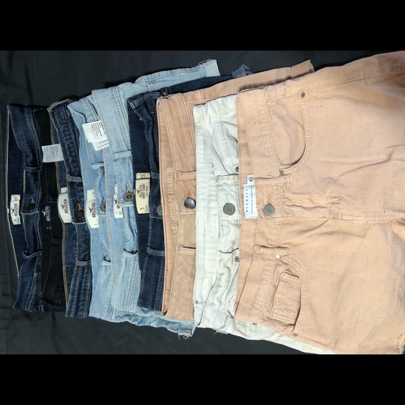HOLLISTER JEAN SHORTS - Picture 2 of 6